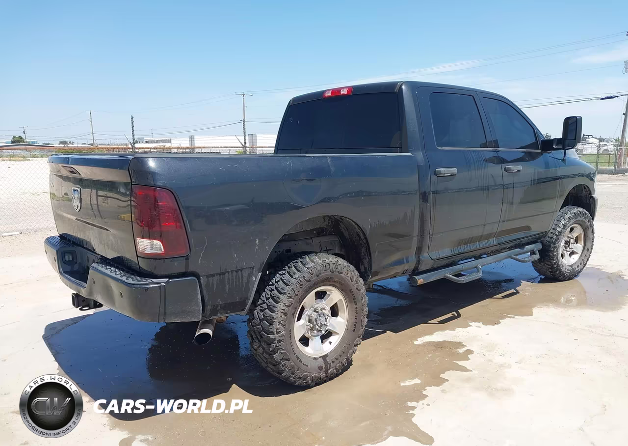 2015 Ram 2500 Tradesman VIN:3C6UR5CJ2FG665275 - 4