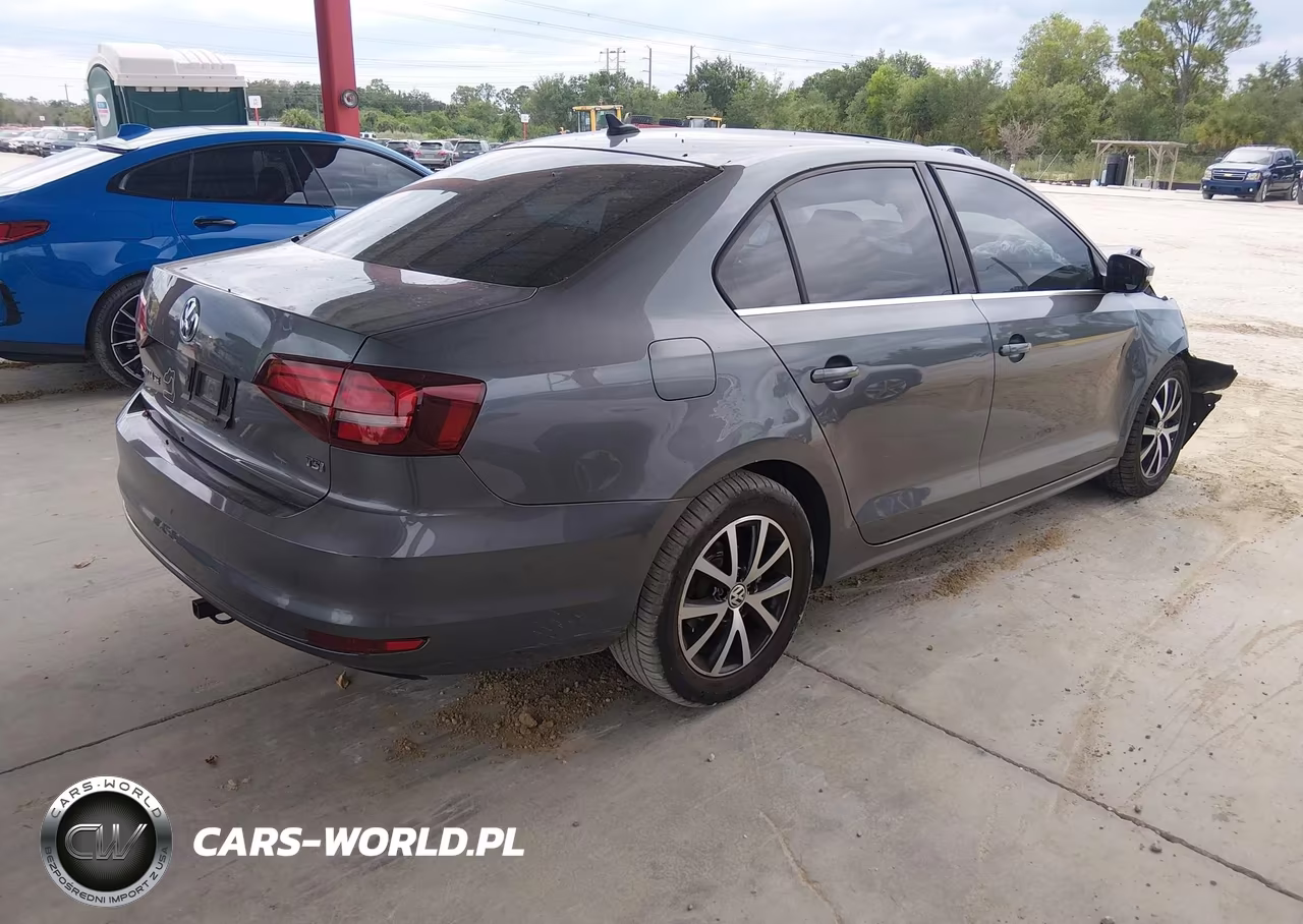 2017 Volkswagen Jetta 1.4T Se VIN:3VWDB7AJ5HM289118 - 4