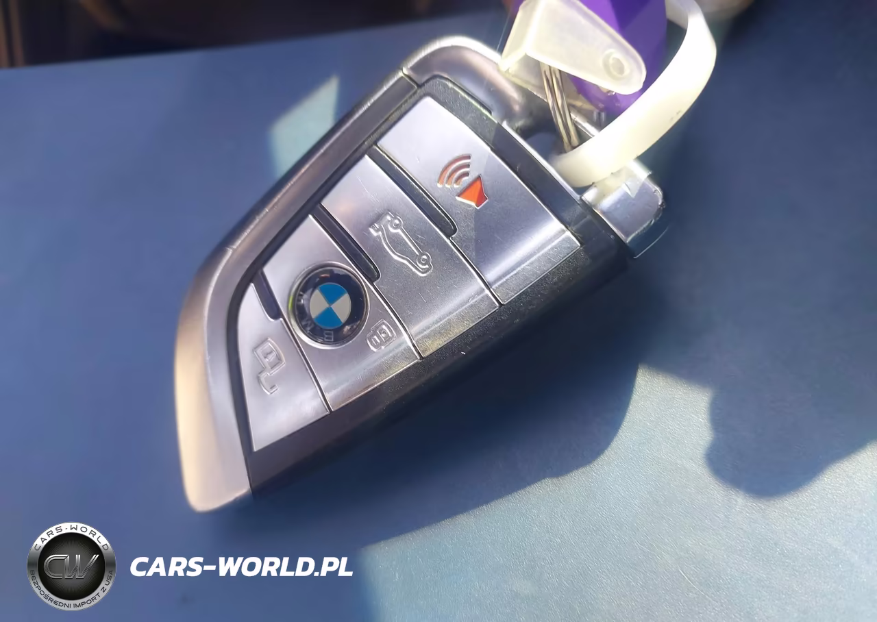 2019 BMW 330I VIN:WBA5R1C55KAK06949 - 11