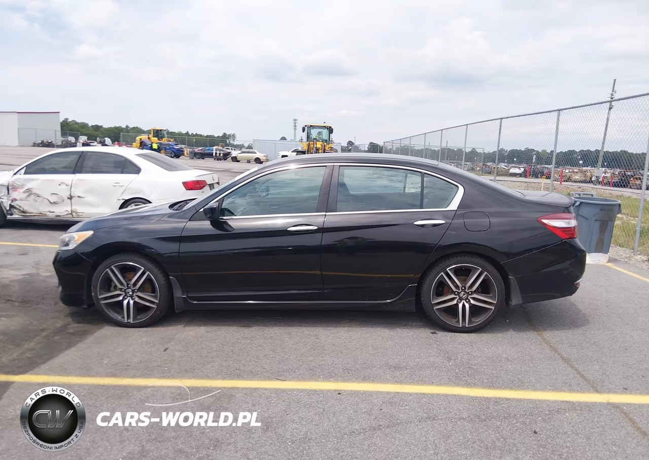 2016 Honda Accord Sport VIN:1HGCR2F51GA107940 - 14