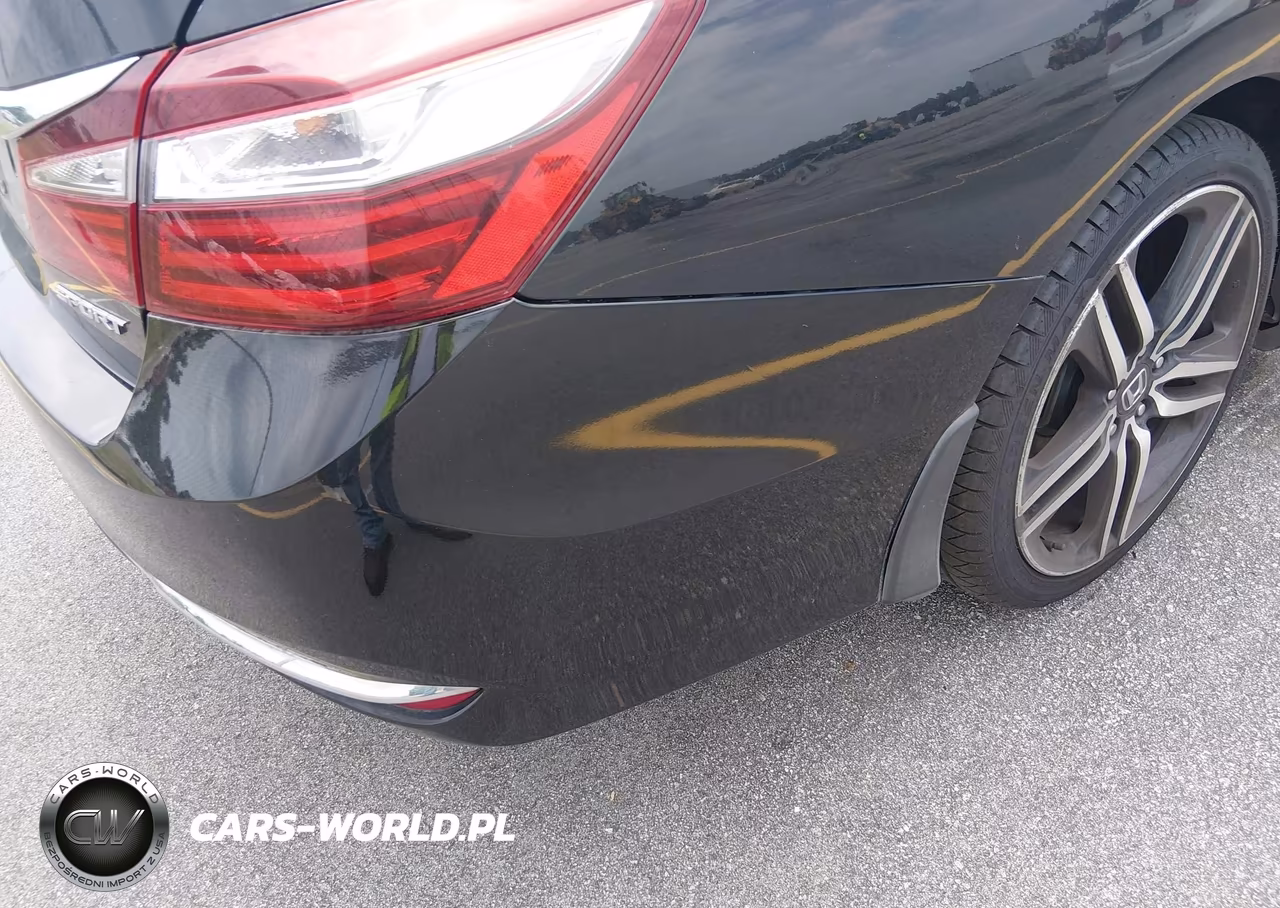 2016 Honda Accord Sport VIN:1HGCR2F51GA107940 - 17