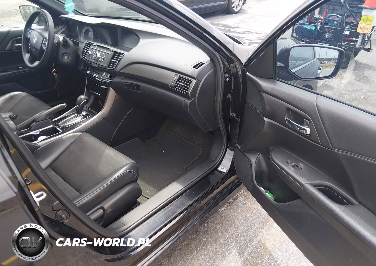 2016 Honda Accord Sport VIN:1HGCR2F51GA107940 - 5