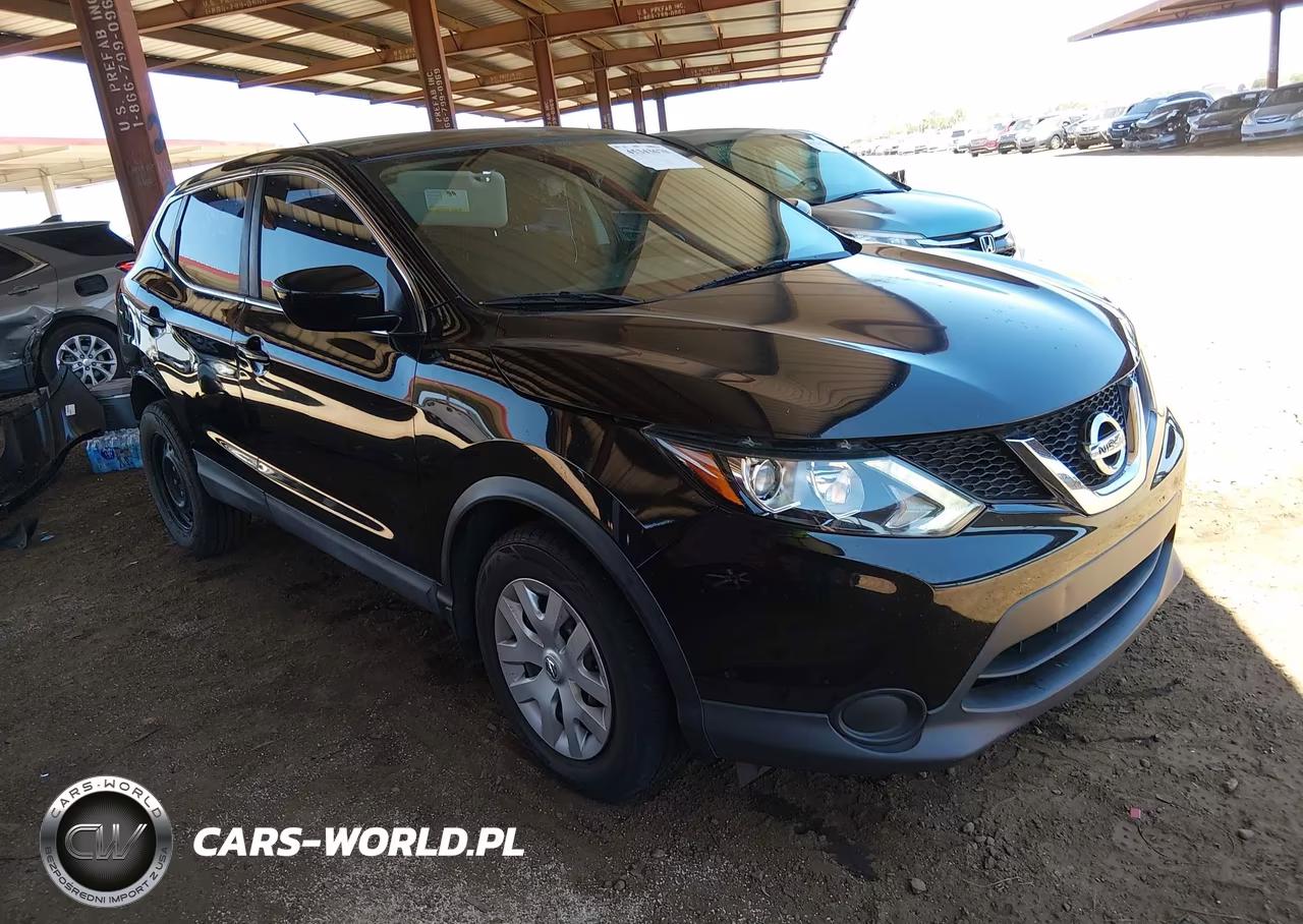 2017 Nissan Rogue Sport S – zdjęcie 1 z 15