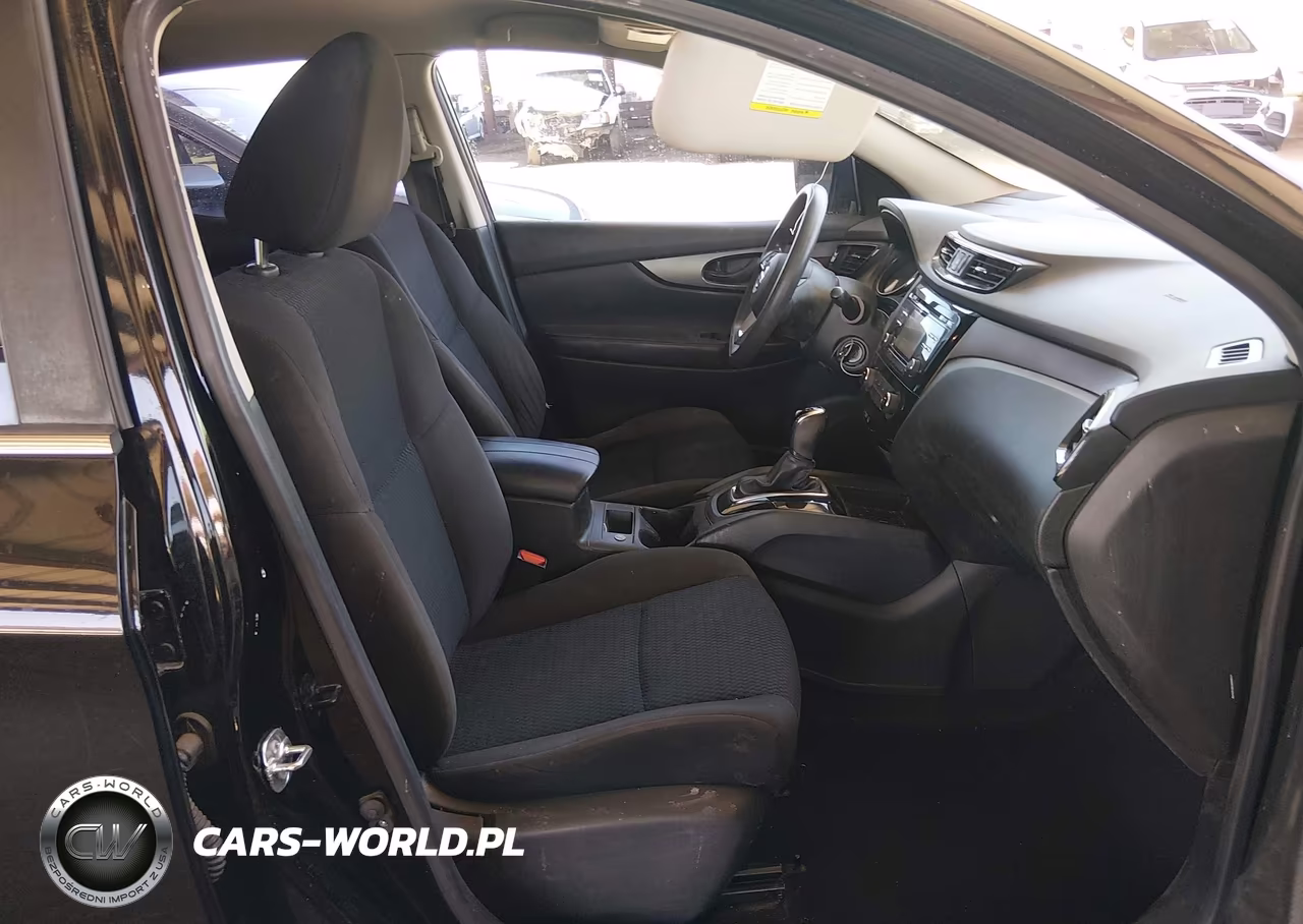 2017 Nissan Rogue Sport S VIN:JN1BJ1CP0HW000323 - 5