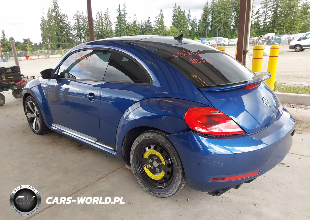 2014 Volkswagen Beetle 2.0T R-Line VIN:3VWVT7AT8EM663882 - 3