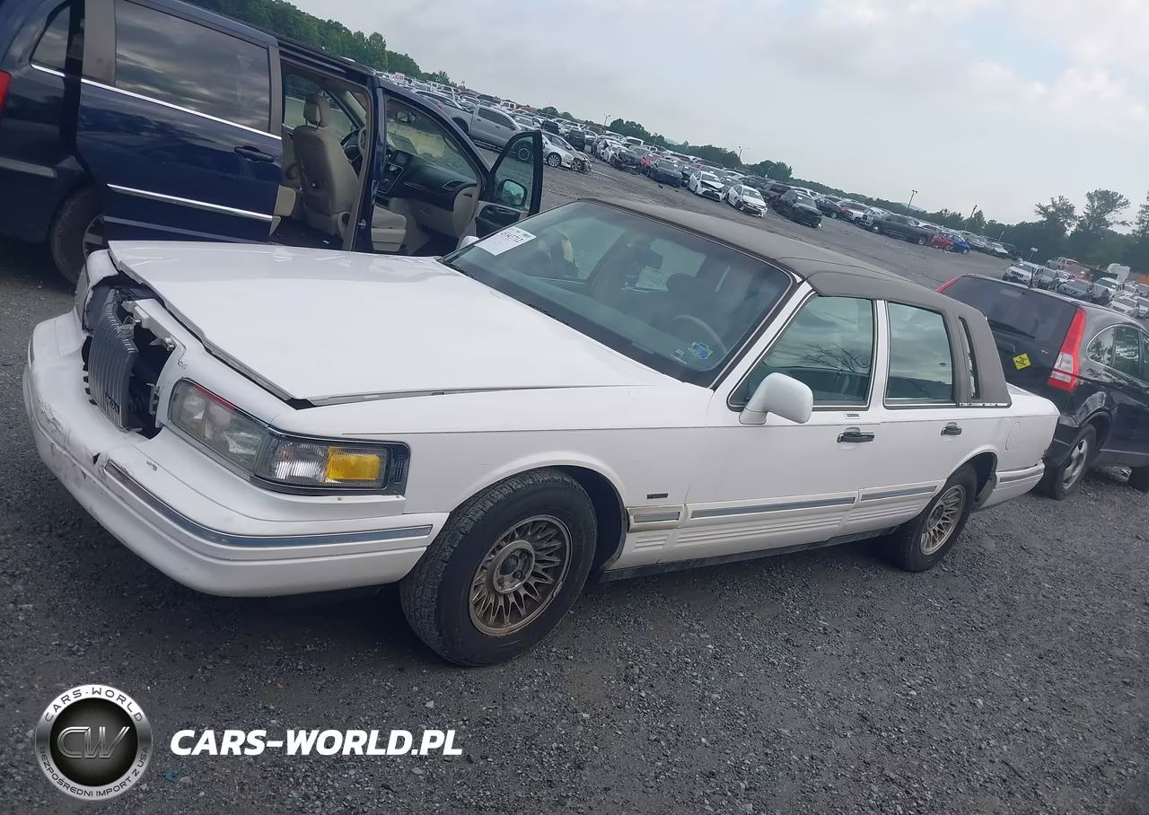1996 Lincoln Town Car Executive VIN:1LNLM81W1TY627634 - 14