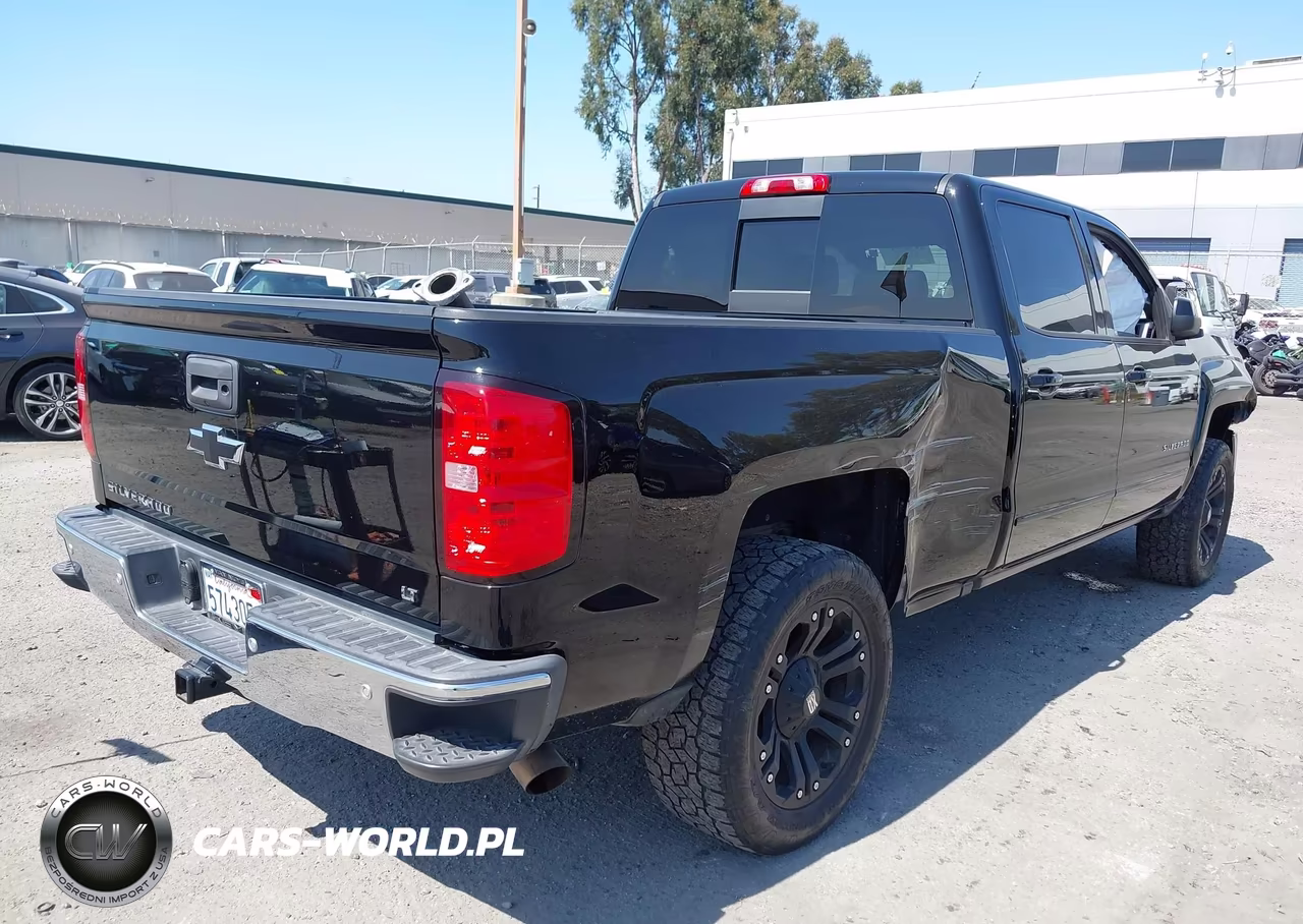 2017 Chevrolet Silverado 1500 1Lt VIN:3GCPCREC2HG246018 - 4