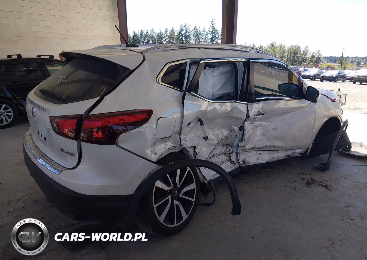 2019 Nissan Rogue Sport Sl VIN:JN1BJ1CR6KW620344 - 4