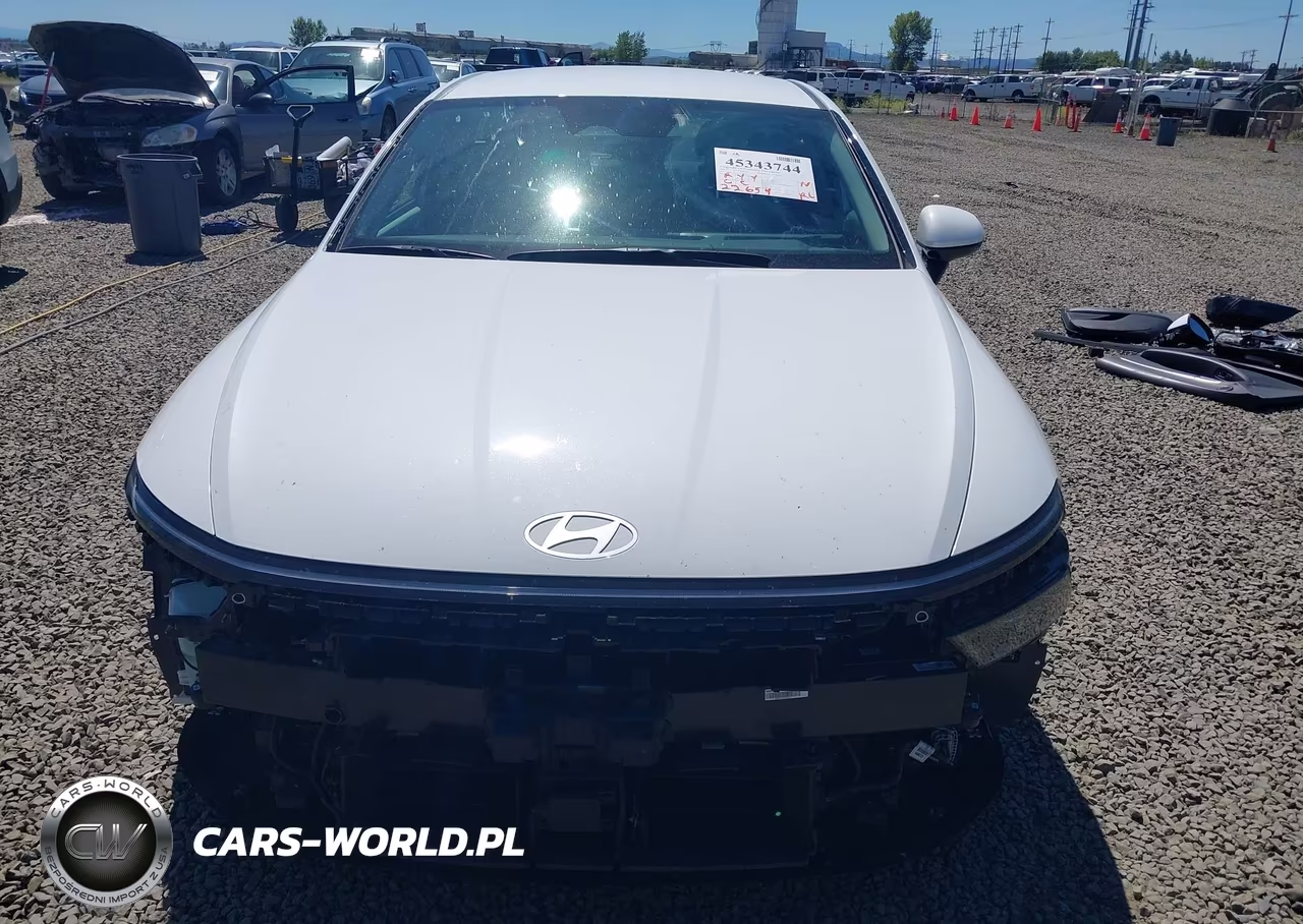 2025 Hyundai Sonata Hybrid Sel VIN:KMHL34JJ1SA125651 - 13