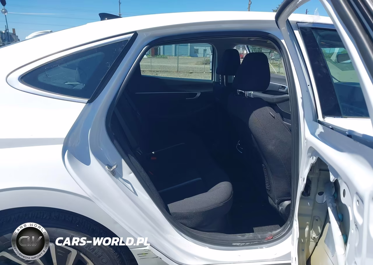 2025 Hyundai Sonata Hybrid Sel VIN:KMHL34JJ1SA125651 - 8