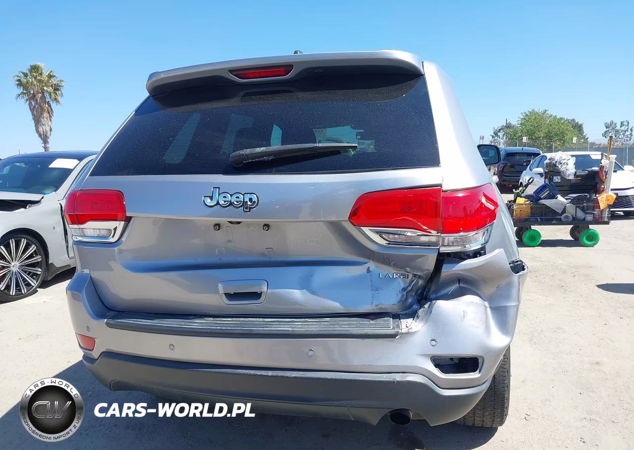 2017 Jeep Grand Cherokee Laredo 4X2 VIN:1C4RJEAGXHC609135 - 6