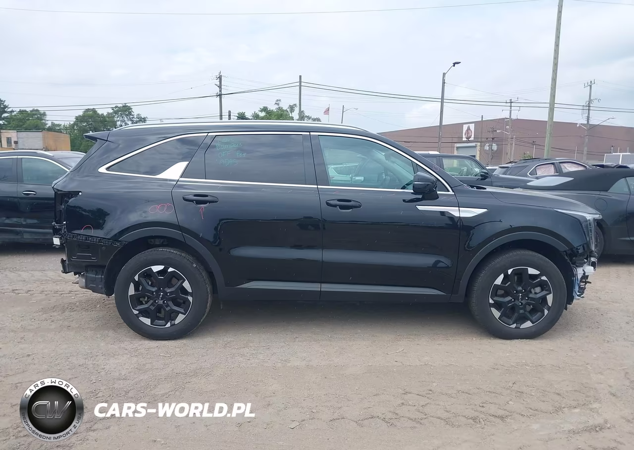 2025 Kia Sorento S VIN:5XYRLDJC6SG362541 - 13