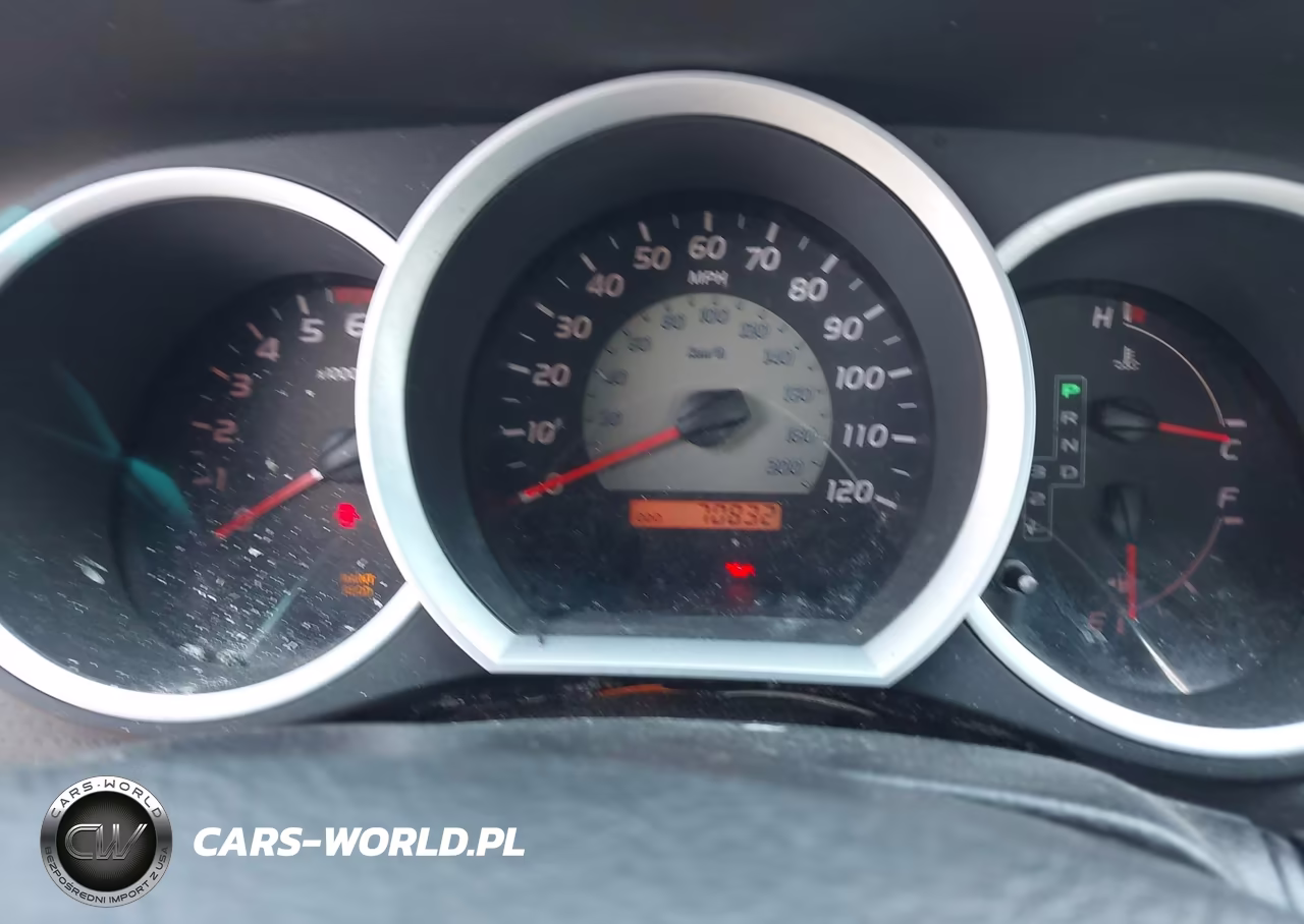 2010 Toyota Tacoma VIN:5TENX4CN7AZ729419 - 7