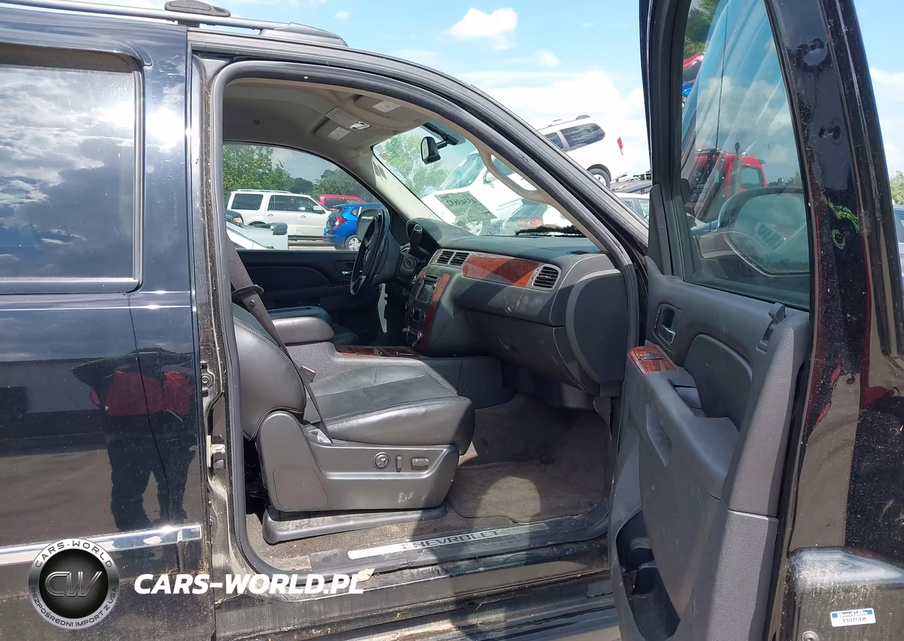 2010 Chevrolet Avalanche 1500 Ltz VIN:3GNVKGE08AG183721 - 5