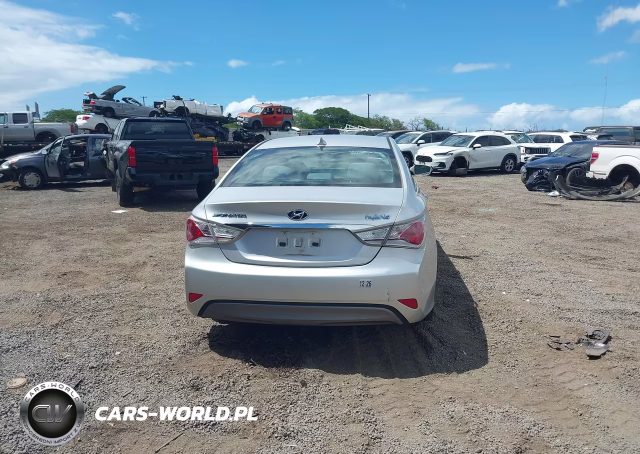 2013 Hyundai Sonata Hybrid VIN:KMHEC4A48DA082934 - 16