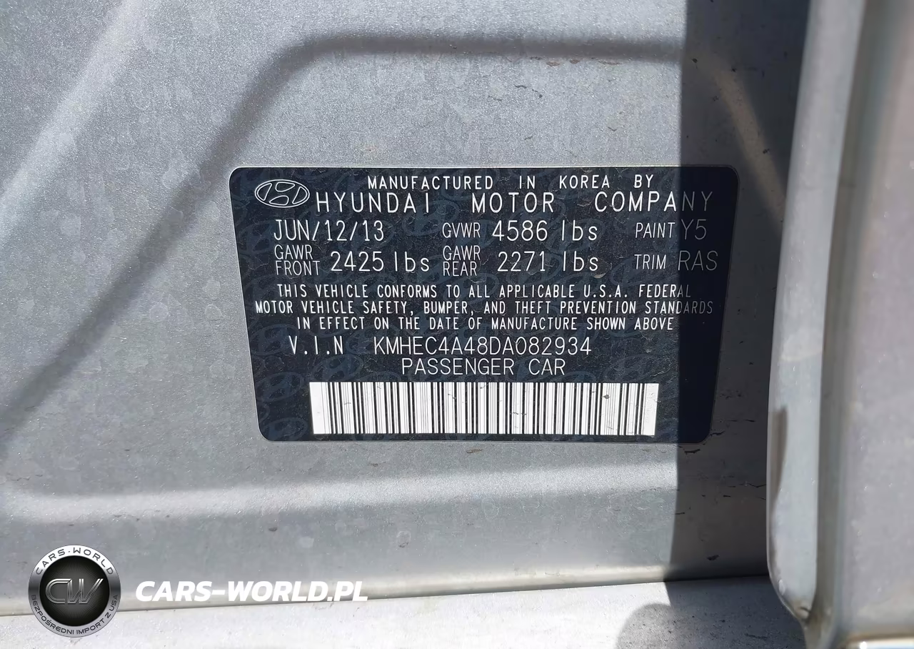 2013 Hyundai Sonata Hybrid VIN:KMHEC4A48DA082934 - 9