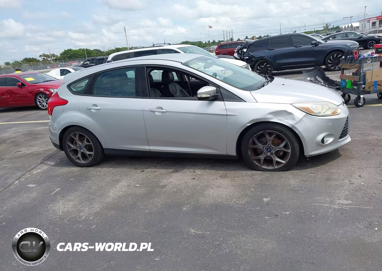 2014 Ford Focus Se VIN:1FADP3K26EL455301 - 13