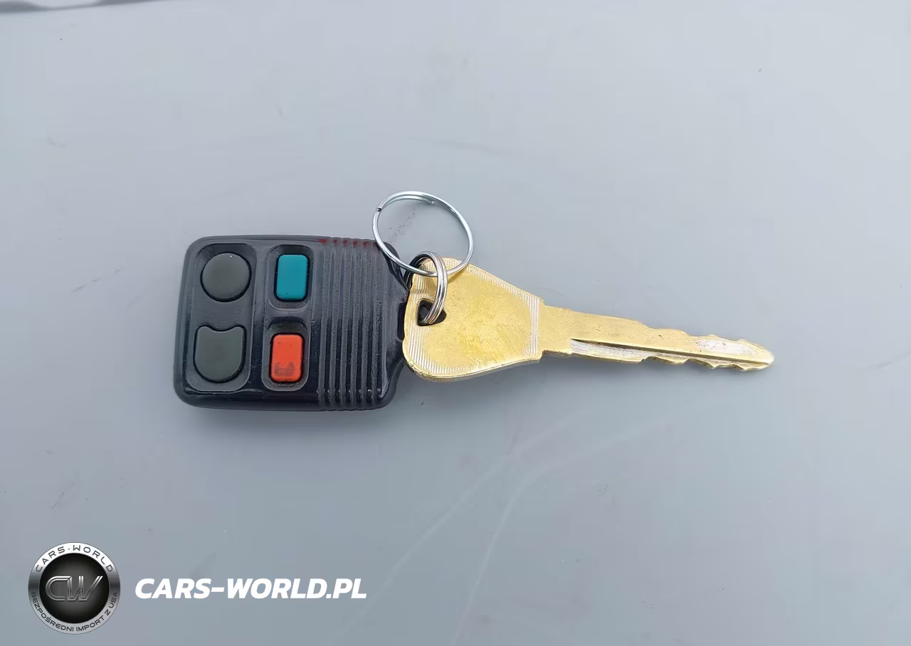 1998 Ford Escort Se VIN:1FAFP13P7WW128025 - 11