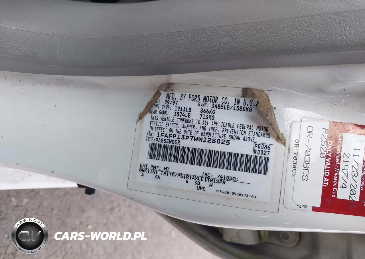 1998 Ford Escort Se VIN:1FAFP13P7WW128025 - 9