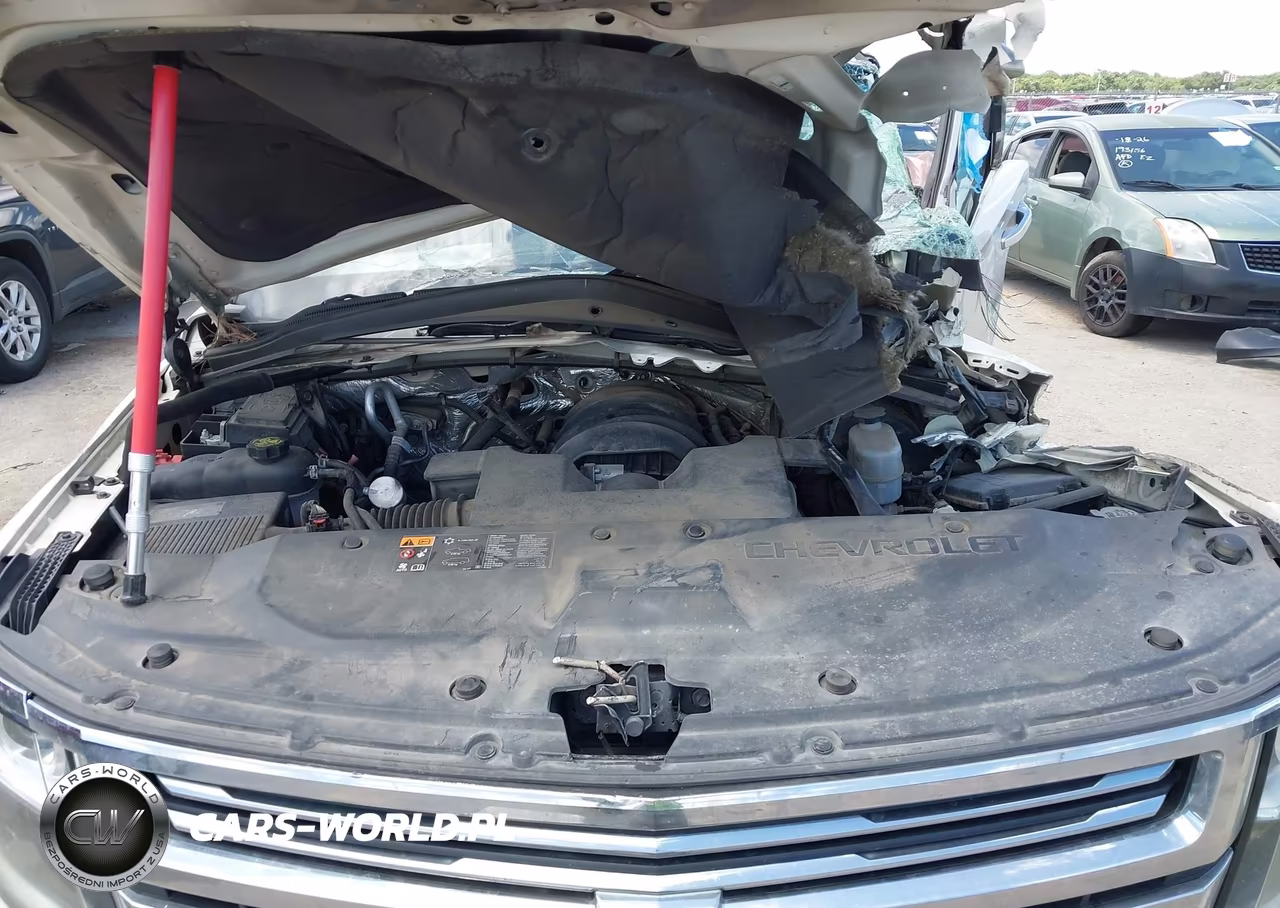 2015 Chevrolet Tahoe Ltz VIN:1GNSKCKC1FR652620 - 10