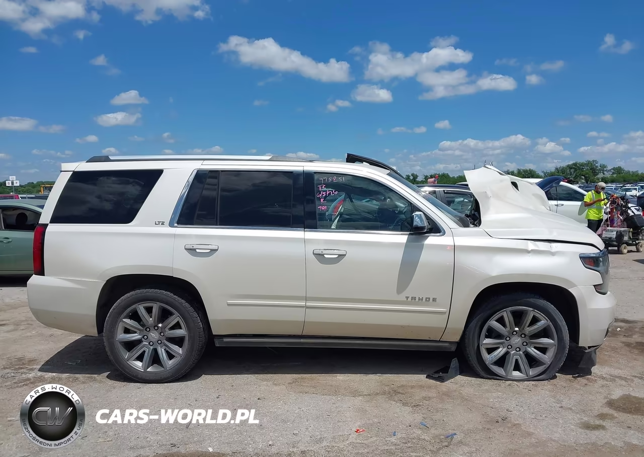 2015 Chevrolet Tahoe Ltz VIN:1GNSKCKC1FR652620 - 13