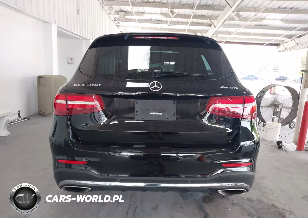 2017 Mercedes-Benz Glc 300 4Matic VIN:WDC0G4KB3HF241426 - 17