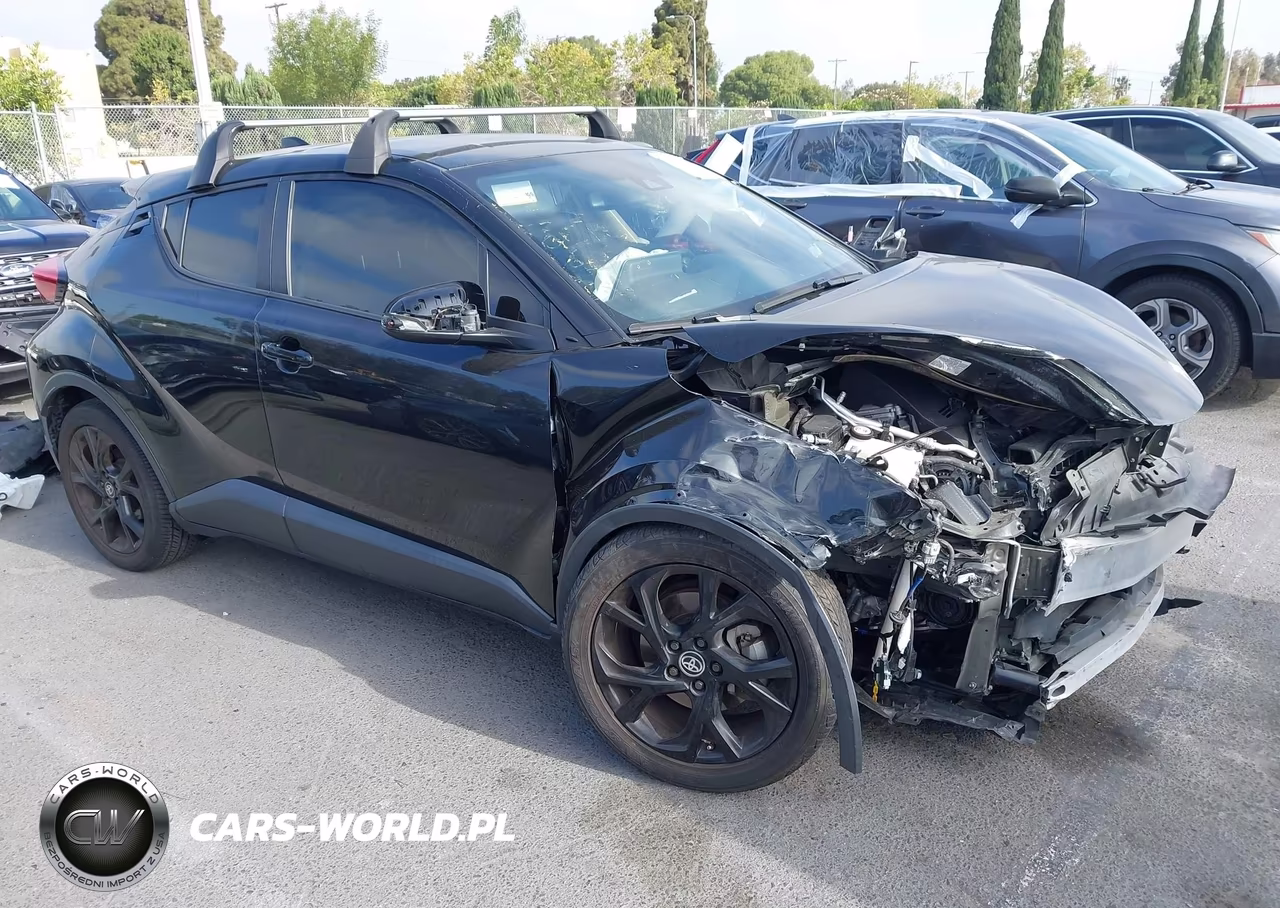 2021 Toyota C-Hr Nightshade Edition – zdjęcie 1 z 17