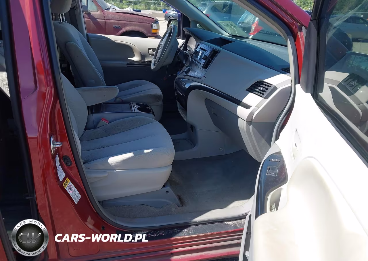2014 Toyota Sienna Le 7 Passenger VIN:5TDJK3DC8ES091611 - 5