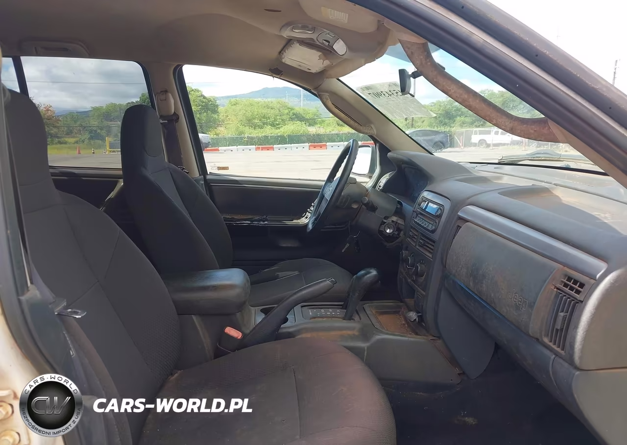2004 Jeep Grand Cherokee Laredo VIN:1J4GW48S54C168063 - 5