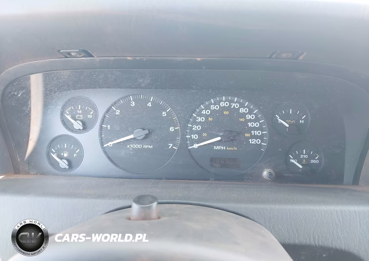 2004 Jeep Grand Cherokee Laredo VIN:1J4GW48S54C168063 - 7