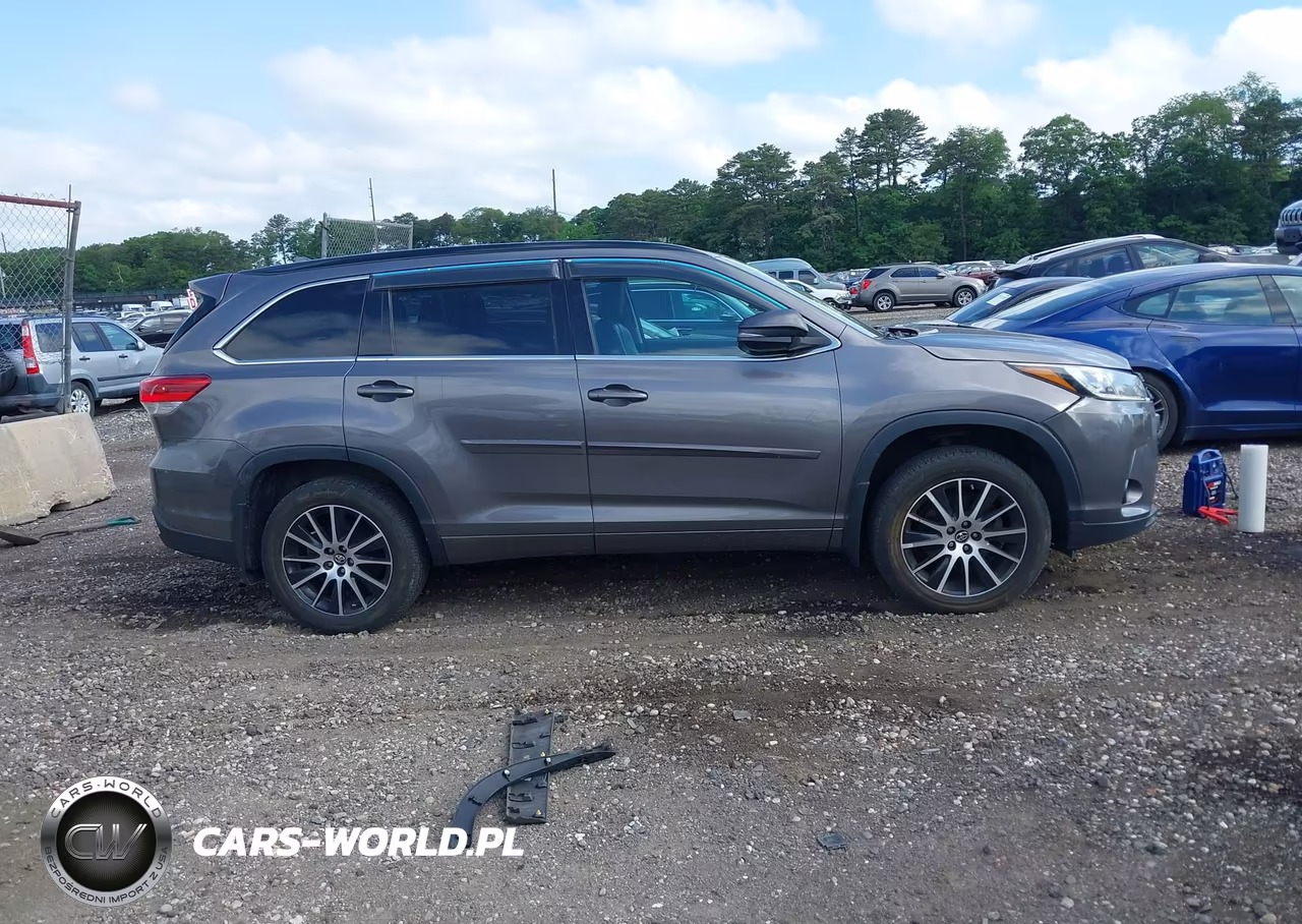 2017 Toyota Highlander Se VIN:5TDJZRFH3HS455512 - 13