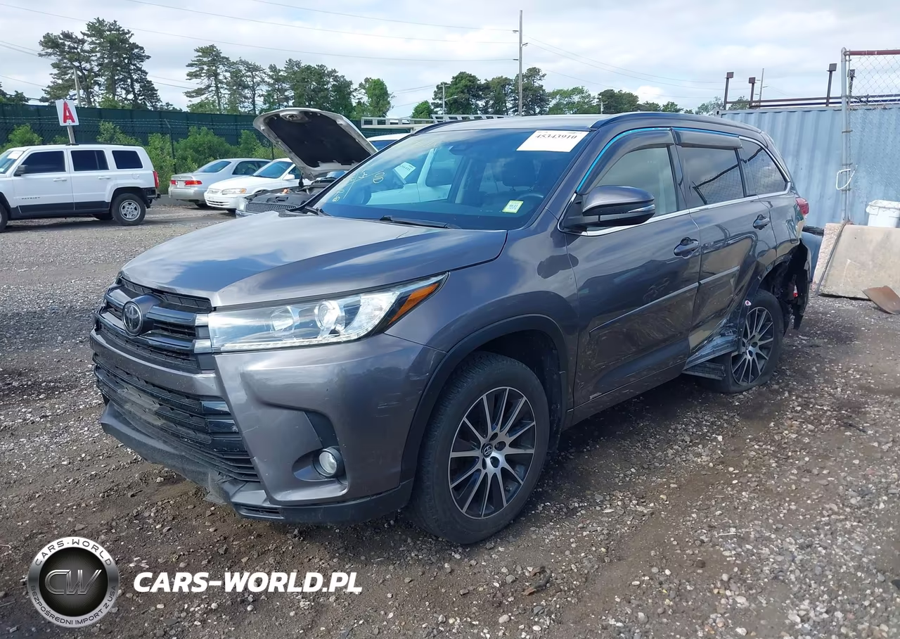 2017 Toyota Highlander Se VIN:5TDJZRFH3HS455512 - 2