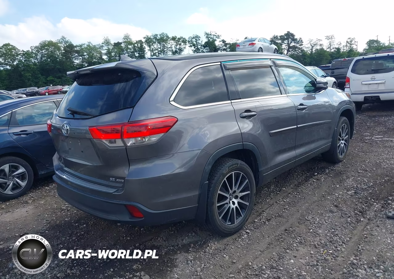 2017 Toyota Highlander Se VIN:5TDJZRFH3HS455512 - 4