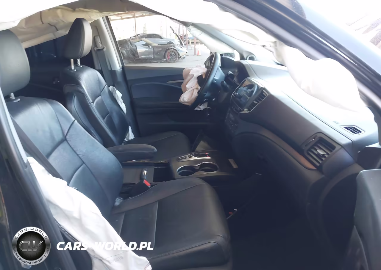 2021 Honda Pilot 2Wd Special Edition VIN:5FNYF5H20MB003847 - 5