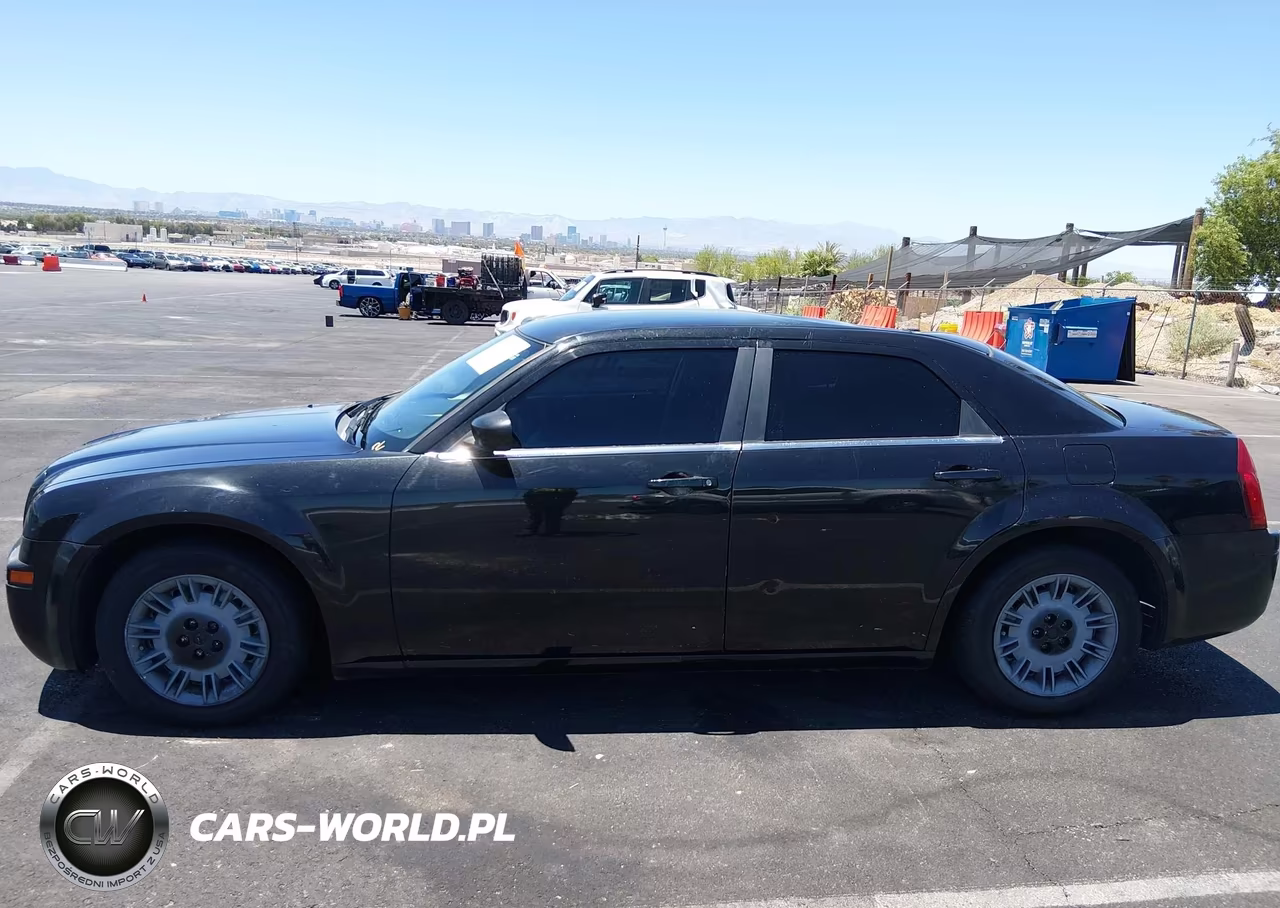 2007 Chrysler 300 VIN:2C3KA43R97H636515 - 14
