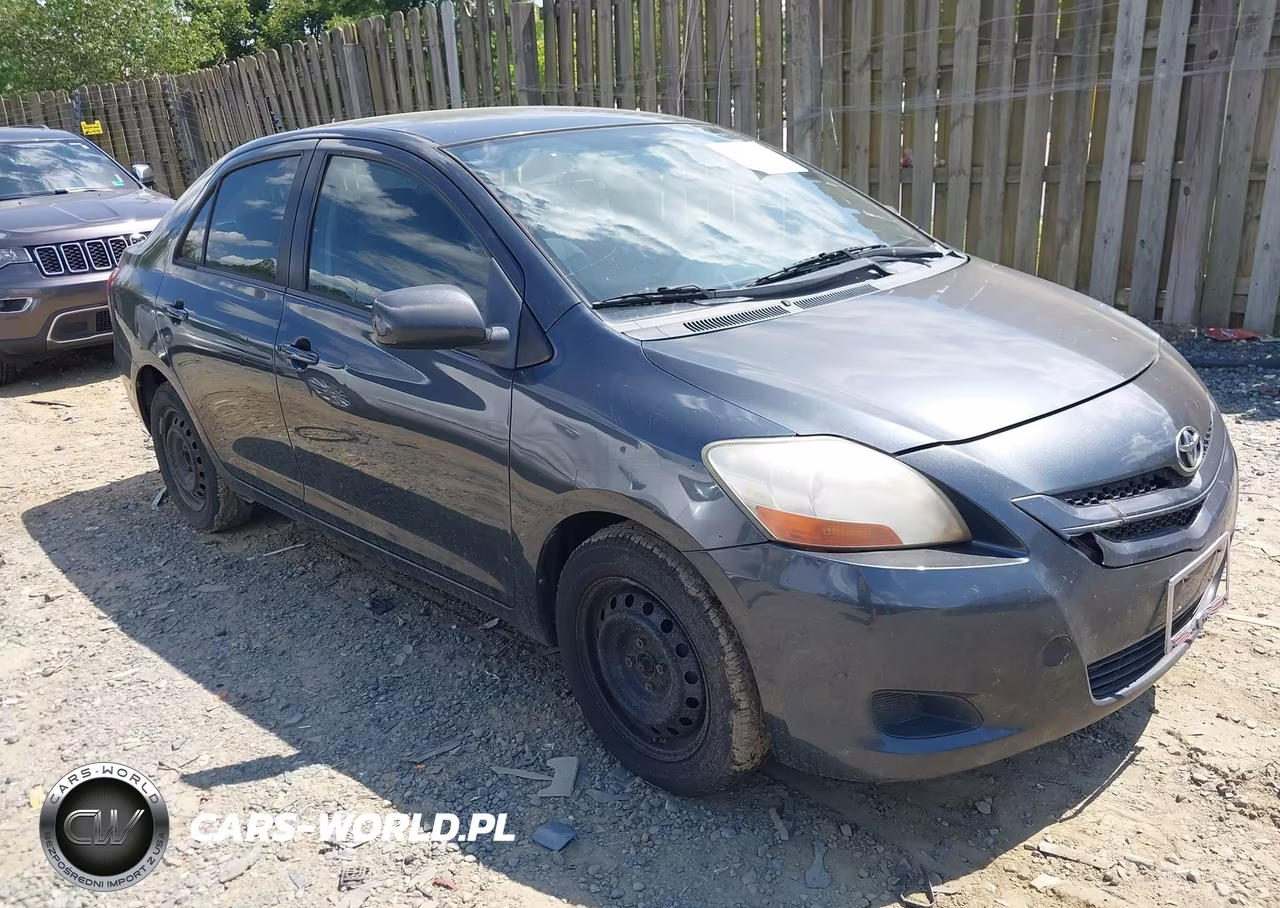 2008 Toyota Yaris – zdjęcie 1 z 11