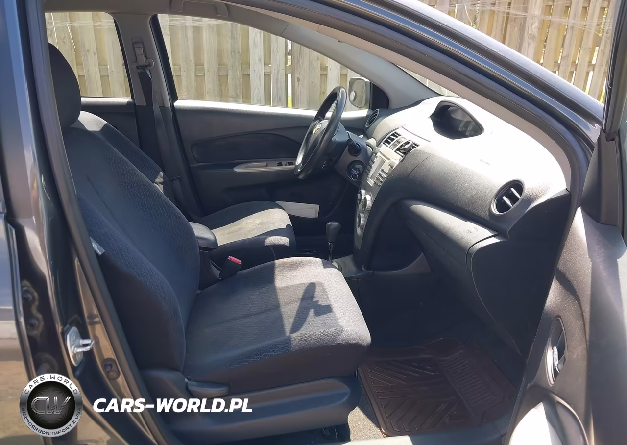 2008 Toyota Yaris VIN:JTDBT903681202412 - 5