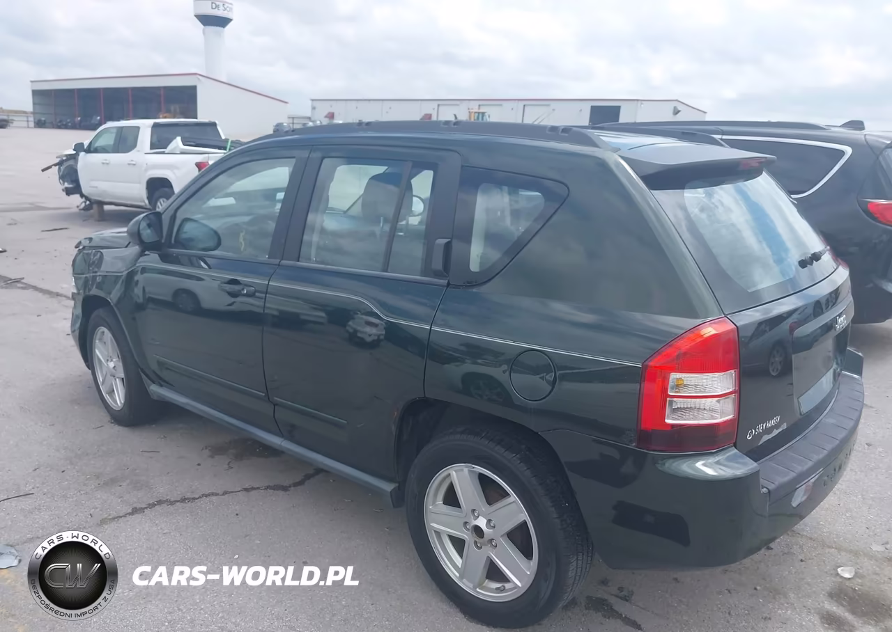 2010 Jeep Compass Sport VIN:1J4NT4FB1AD612242 - 3