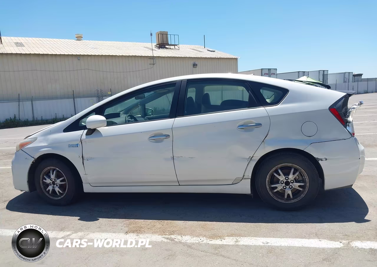 2013 Toyota Prius Plug-In VIN:JTDKN3DP9D3044568 - 15