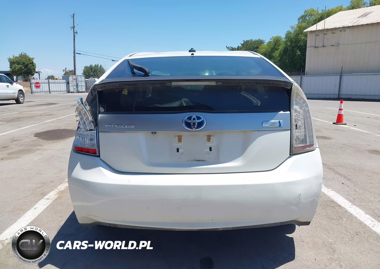 2013 Toyota Prius Plug-In VIN:JTDKN3DP9D3044568 - 17