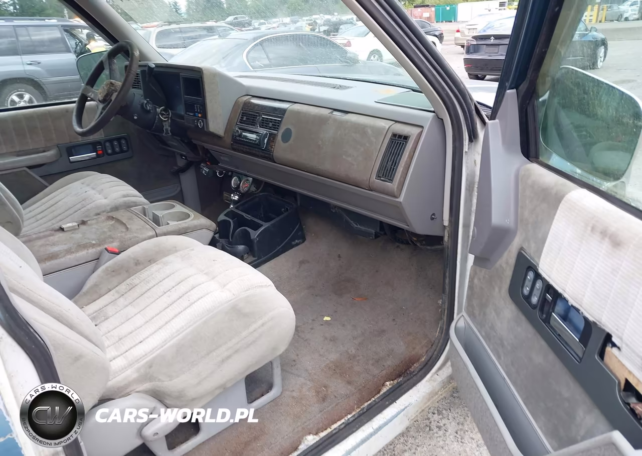 1991 Chevrolet Gmt-400 C1500 VIN:1GCDC14K2ME184330 - 5