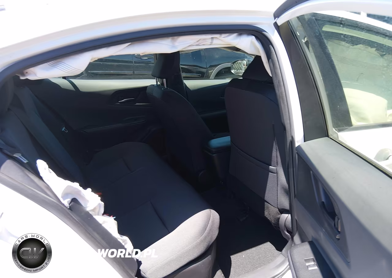 2023 Toyota Prius Le VIN:JTDACAAU8P3011856 - 8