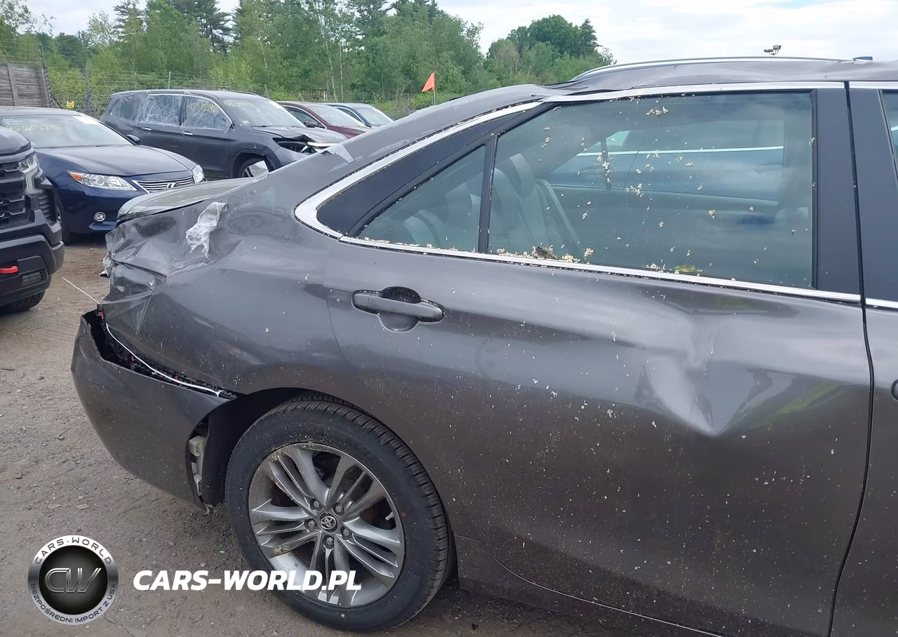 2017 Toyota Camry Se VIN:4T1BF1FK2HU274788 - 18