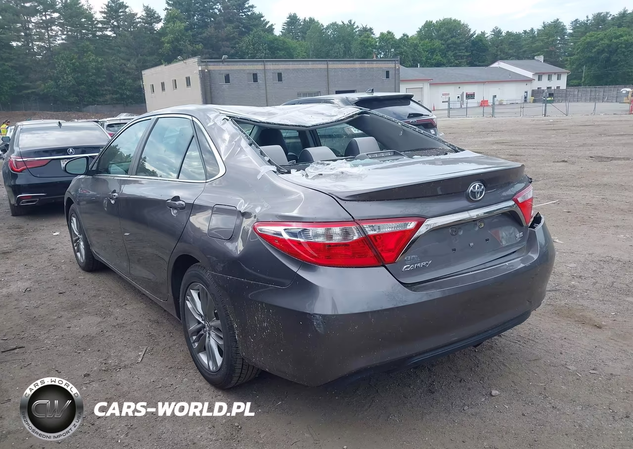 2017 Toyota Camry Se VIN:4T1BF1FK2HU274788 - 3