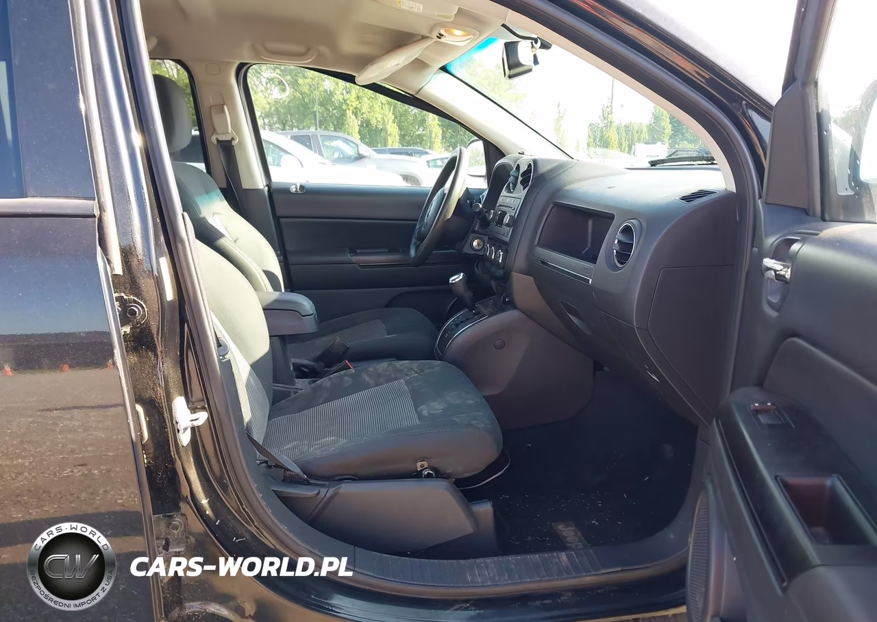 2013 Jeep Compass Sport VIN:1C4NJCBBXDD140946 - 5