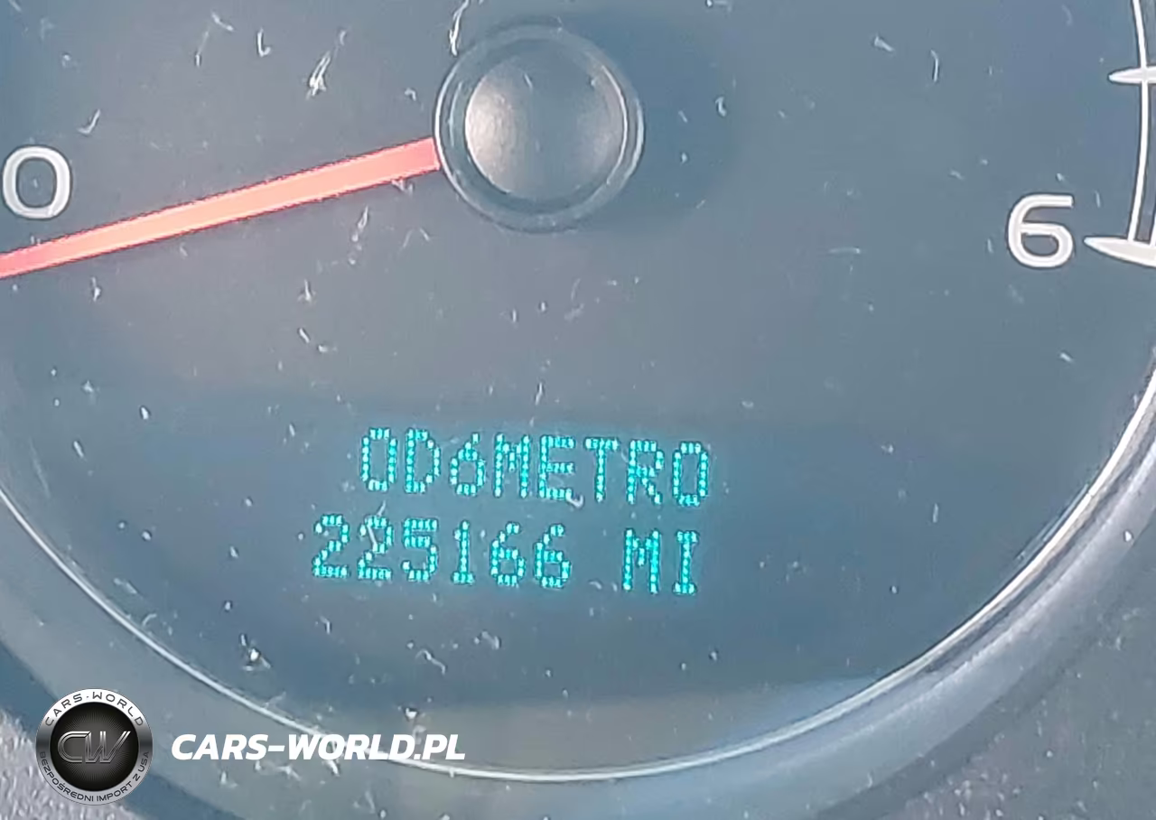 2011 Chevrolet Tahoe Lt VIN:1GNSCBE04BR148484 - 15