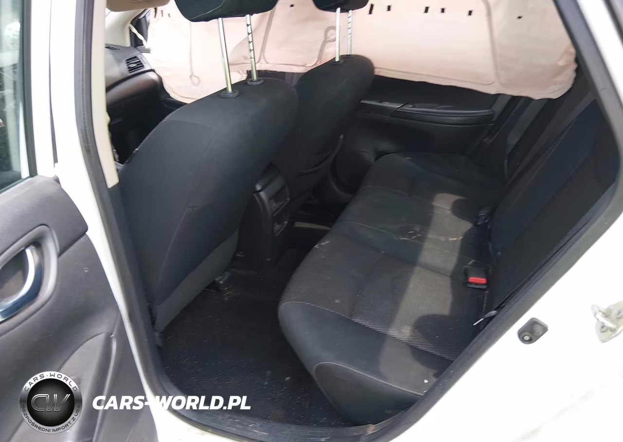 2019 Nissan Sentra S VIN:3N1AB7AP5KY268105 - 8