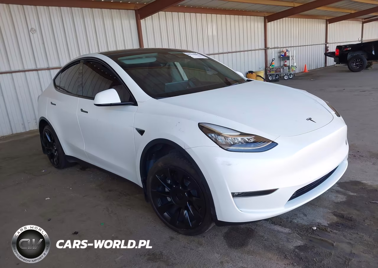 2022 Tesla Model Y Long Range Dual Motor All-Wheel Drive – zdjęcie 1 z 15