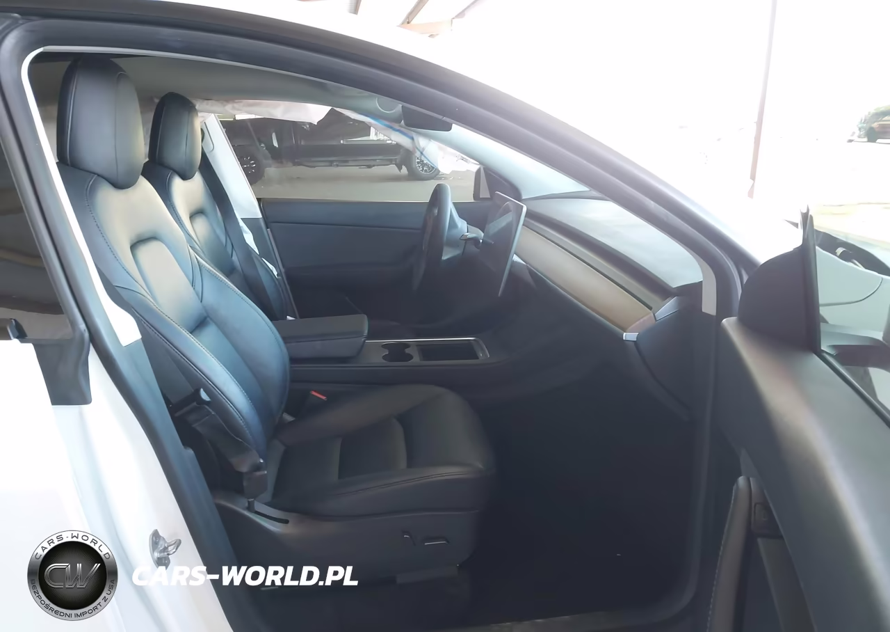 2022 Tesla Model Y Long Range Dual Motor All-Wheel Drive VIN:7SAYGDEE4NF402996 - 5