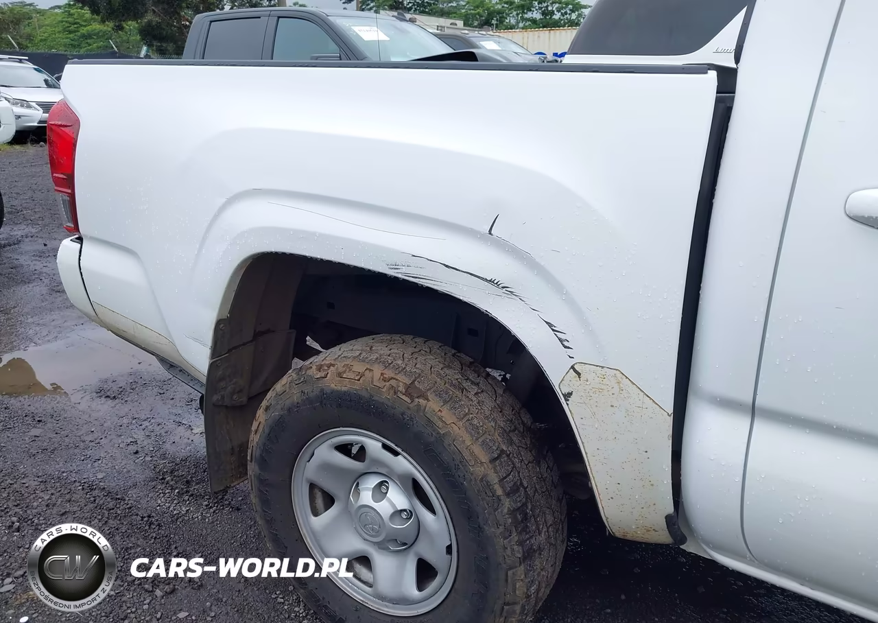2018 Toyota Tacoma Sr V6 VIN:3TMCZ5AN9JM127208 - 21